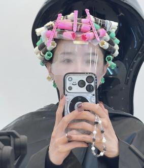 Shin Ji, who forced to marry Moon-won, changed her hair from the beginning, and started preparing for the wedding
