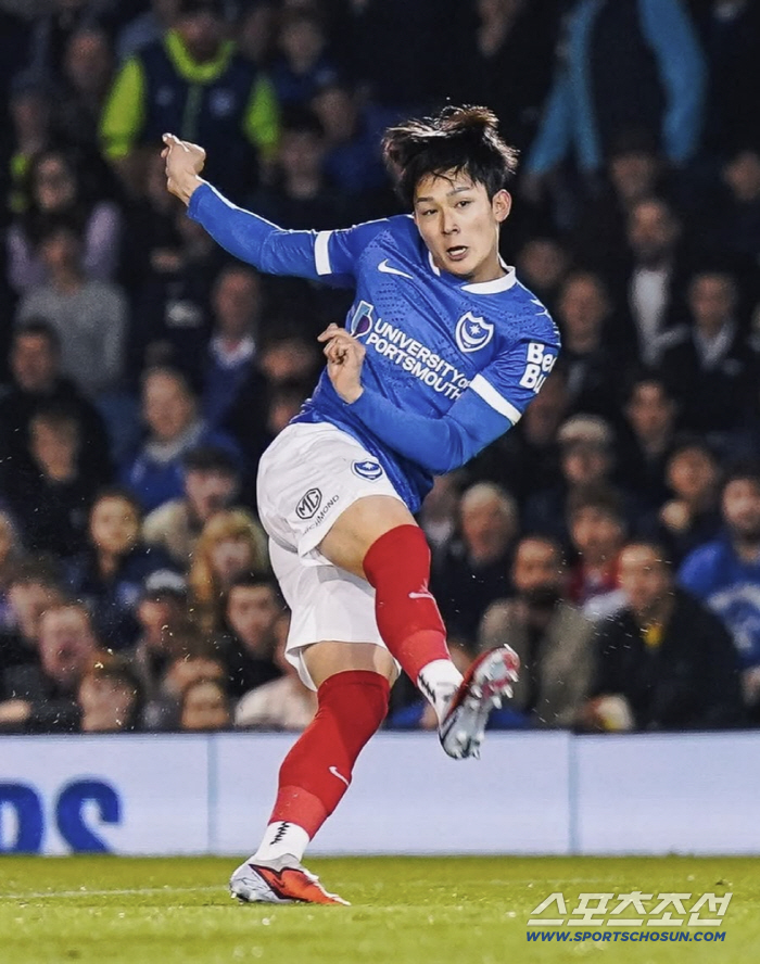Yang Min-hyuk, Son Heung-min, who is tearing up Tottenham's most anticipated prospect championship, officially certified as the successor!Media director Frank is satisfied. Fans are excited
