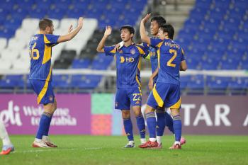  This is Ulsan, Kim Min-hyuk's first congratulatory shot → 2nd team, the best Hiroshima 10 attack → leading...Lee Chung-yong's replacement has changed 180 degrees