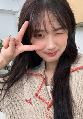  Kim Hye-yoon, October's female actor category 'Dokju'... Can Jung Soo Bin come from behind?