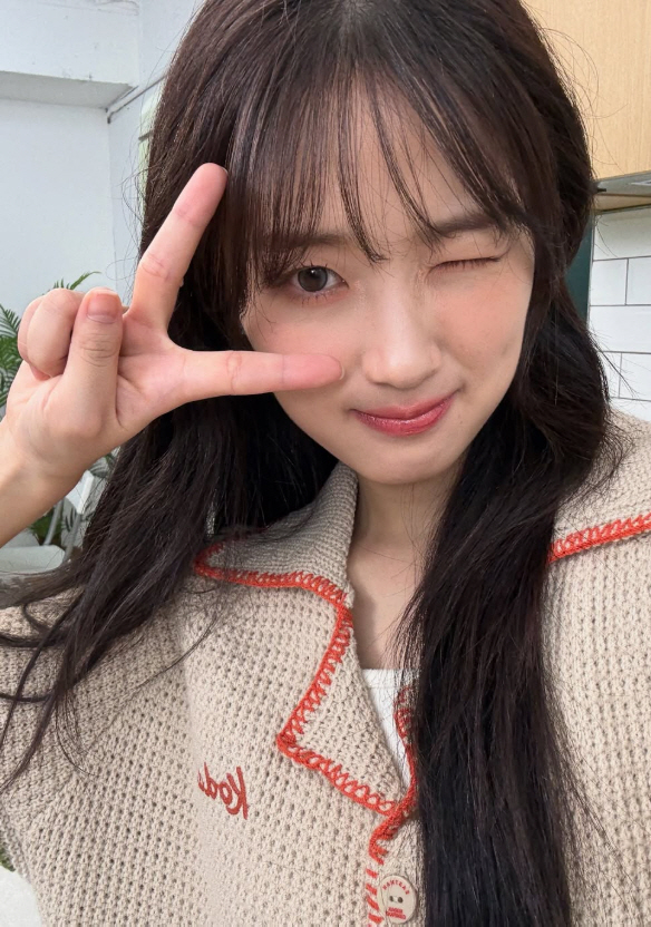  Kim Hye-yoon, October's female actor category 'Dokju'... Can Jung Soo Bin come from behind?