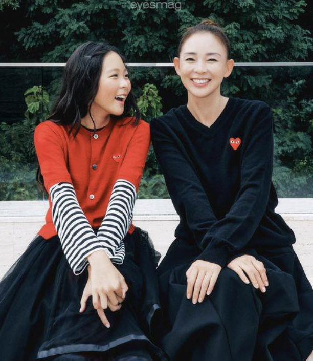 Chusarang, taking off your glasses, the Yanoshiho gene...a mother and daughter issue 