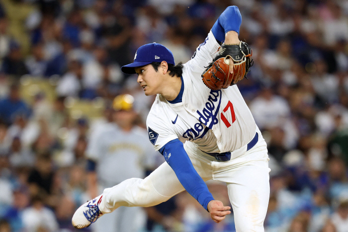 Gamblers bet on winning LAD in unison, and will Ohtani endure booing at Toronto's Natural Enemy Rogers Center