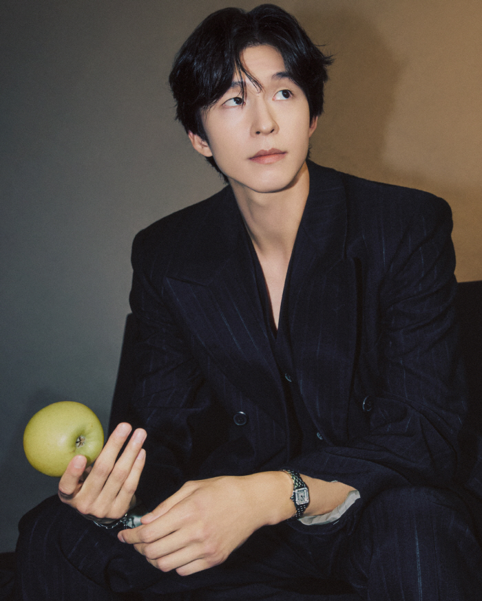  Good news Hongkyung looks like Park Haeil in his heyday? the praises of the director Byeon Sung-hyun