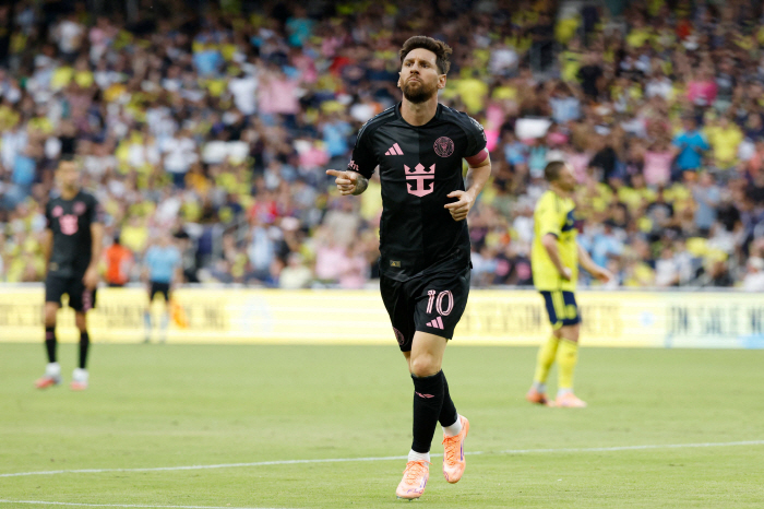  Puskas winner's dignified free-kick goal from Son Heung-min, MLS Goal of the Year! Competition with Mesh Buanga