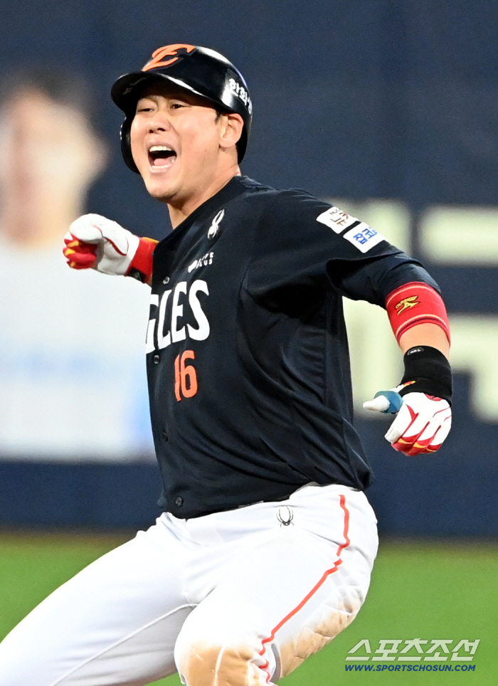  Ha Joo-seok, it's the first RBI!