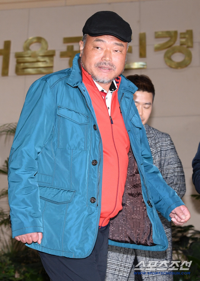 Politics is not my way...Will Kim Heung-guk's return declaration be loved by Horang Butterfly, which has erased political colors 