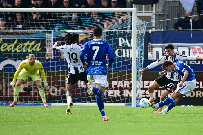 Tottenham hit the ground and regret it, Son Heung-min's successor was you. Super-special talent, crazy performance that rejected the highest transfer fee ever of 115 billion won → HERE WE GO soon