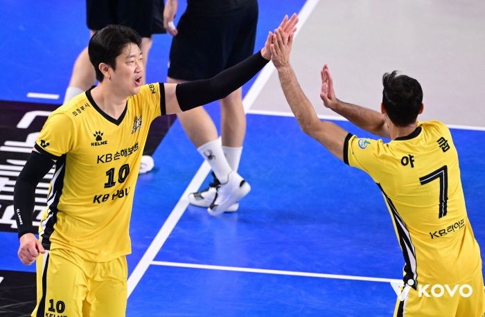 Libero's debut match is a huge success...When I meet Hyundai, I'm like this. 151 minutes of blood fight → Chubby's upset loss! The Brazilian master's bitter inner thoughts 