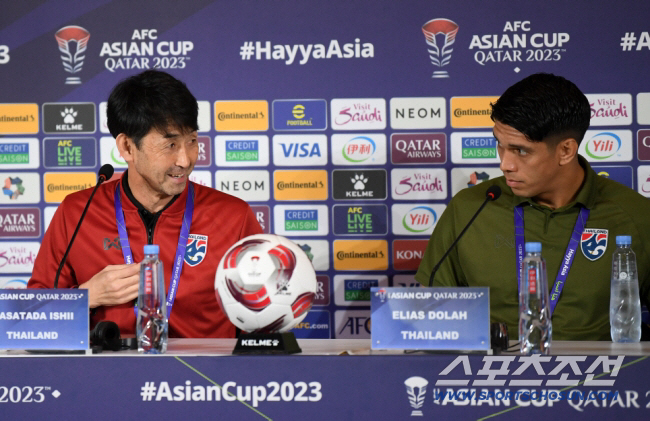 Like Inni Shin Tae-yong, unilateral dismissal notice was made...Thailand's coach expresses anger at announcing dismissal without my signature