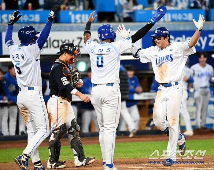  Kim Youngwoong, who came from behind, is the hero!
