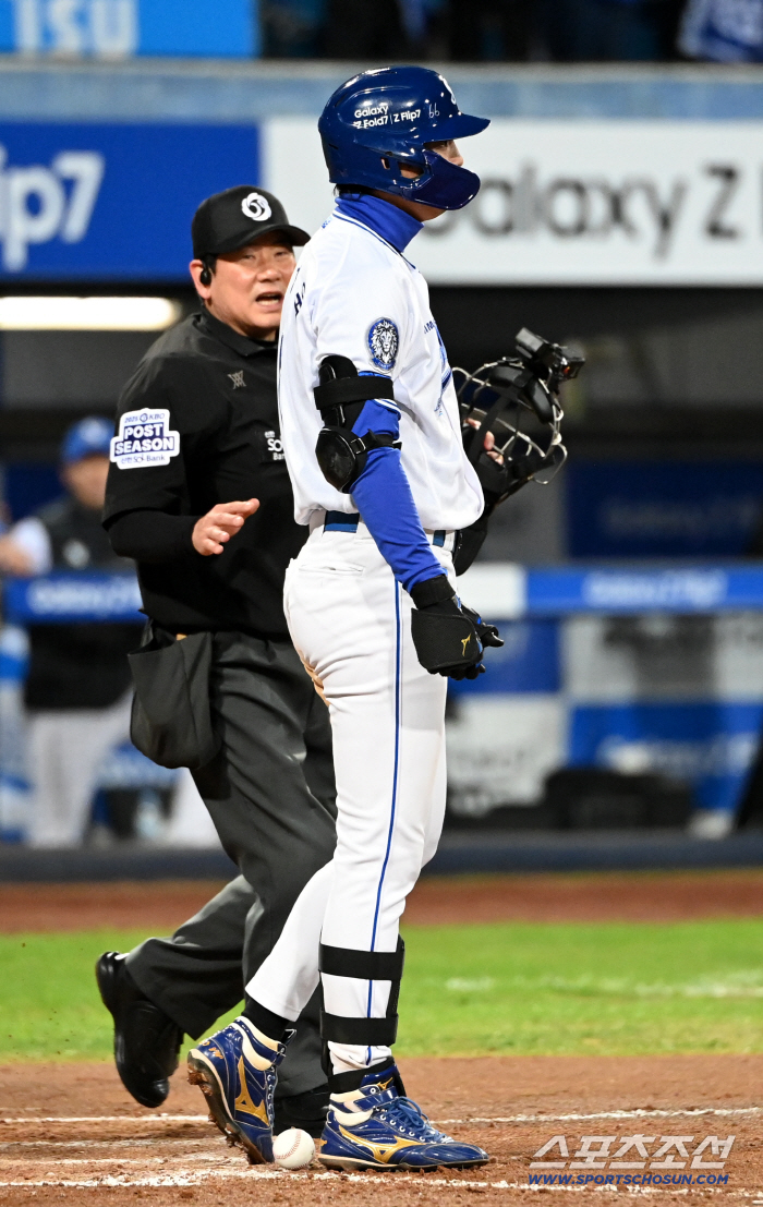  Koo Ja-wook and Han Seung-hyuk, who got hit by a dune, got angry