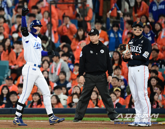  Koo Ja-wook finally hit a timely RBI