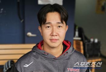Yeol-ryang picked it after watching the Korean Series, and he will set 47S for two years and finish the championship with KS. I threw it two years ago without knowing anything