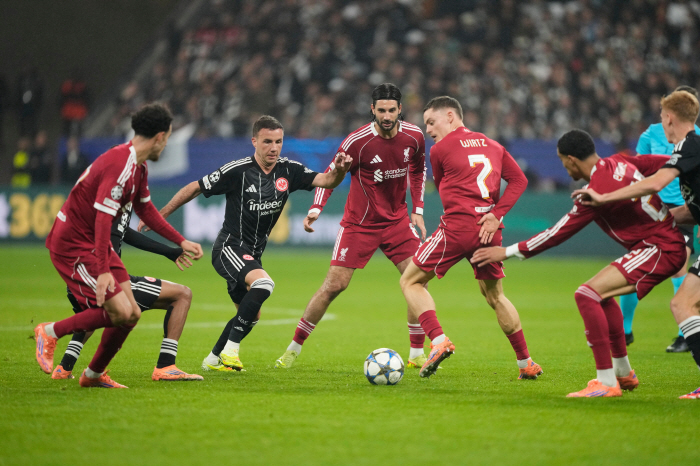 The beginning of the pharaoh feud? Birtzmazer's anger explodes out of selfishness...Selfish Salah is driving the goal away
