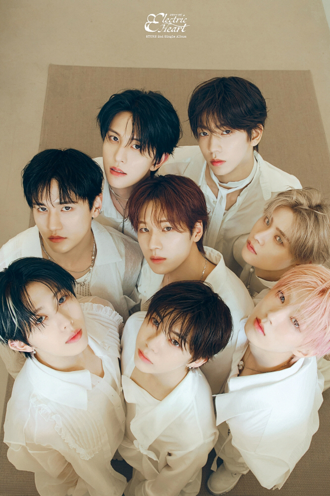 8TURN Named Face of Green Card Campaign to Promote Eco-Friendly Lifestyle