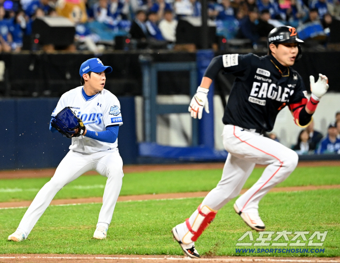 It's been a victory. We're going to win. The ace of fighting spirit who cried and laughed, we'll win if we throw two more games. Let's see the end of this. 