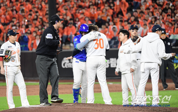  I'm sorry for Diaz Ponce's batting
