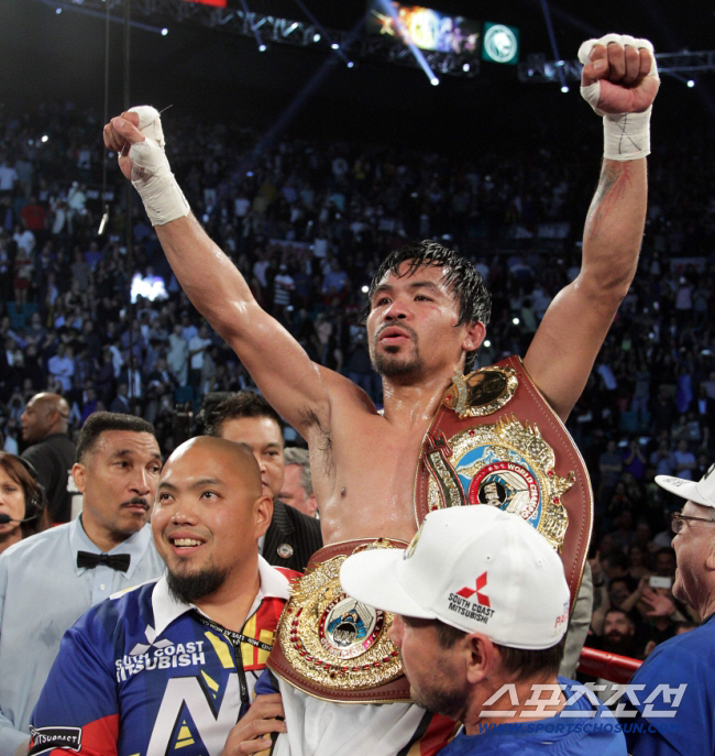 Physical Asian PD Invites Home-cooked Meals to the Philippines..Manny Pacquireo, you're having a hard time