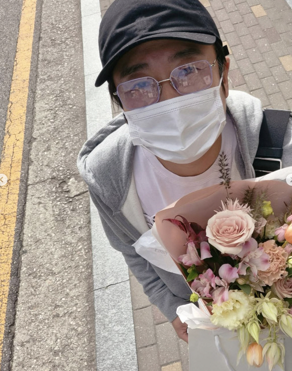 Park Ji-yeon has recovered from kidney re-transplantation...Take off your mask and go out with Lee Soo-geun ♥