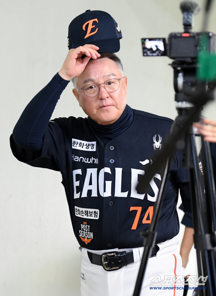  Coach Kim Kyung-moon's goal is to win the Korean Series
