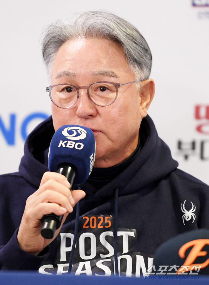 Director Kim Kyung-moon is thirsty for victory