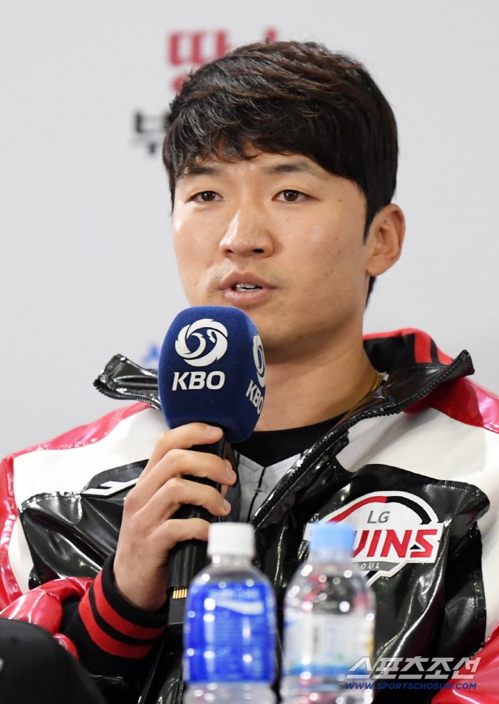  LG Captain Park Hae-min looks forward to a great match with Hanwha