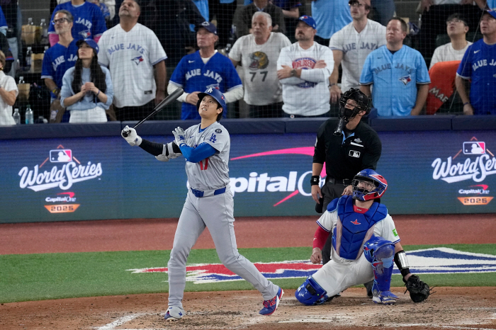 Shock Snell Collapse Otani's belated two-run home run, and the first round led by the baser grand slam secured 80% of Toronto's LAD 411 TOR