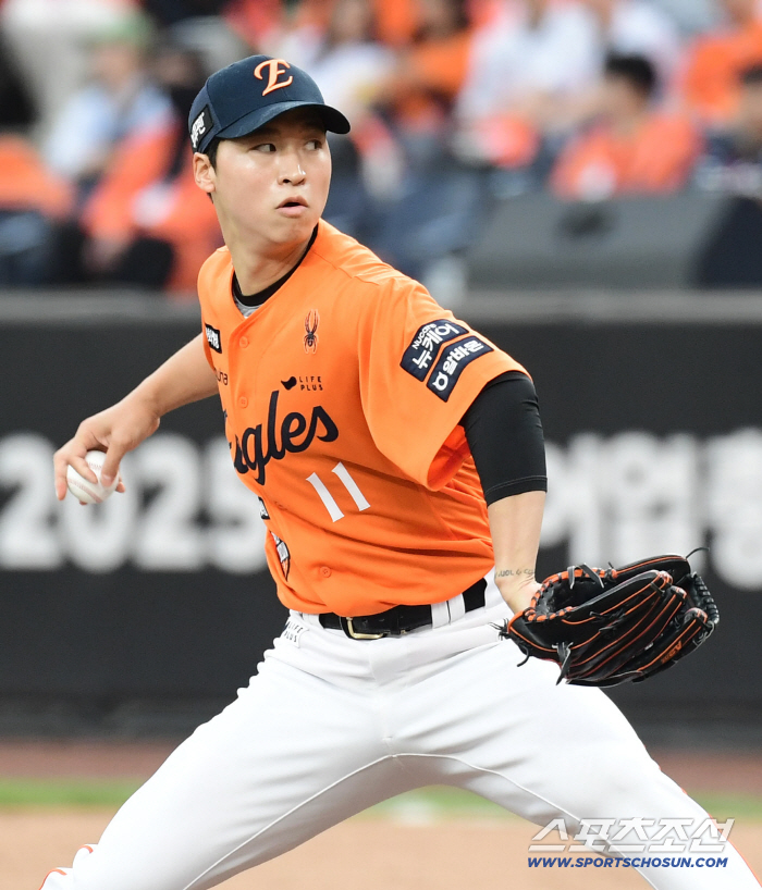 Was it just a hint of a good story. Um Sang-baek Shock KS Entry Eliminated... Retirement to participate in the Education League returns home in a surprise move