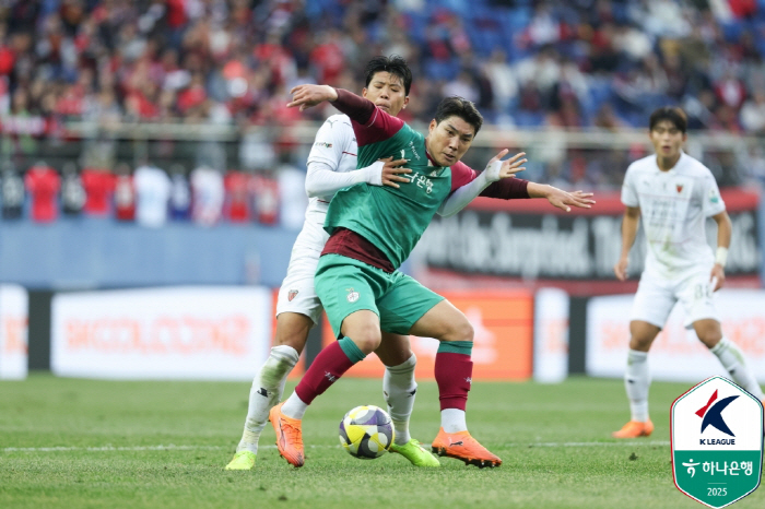 I can see ACLE! Lee Myung-jae scored back-to-back goals against Daejeon, Pohang won three games in a row  won at home against Pohang for the first time in 18 years (on-site review)
