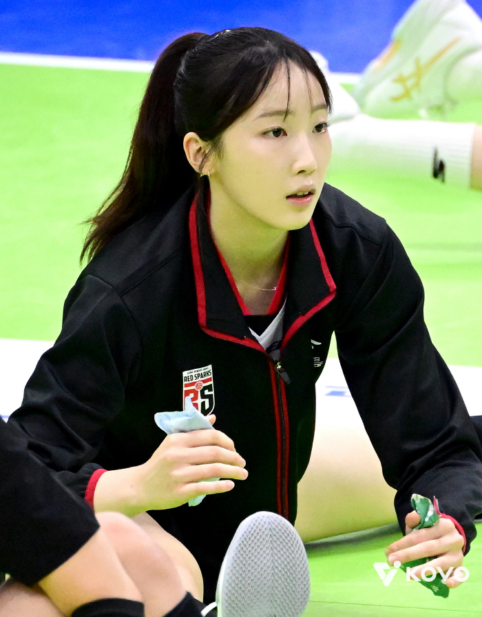 In Korea, I can't... The birth of a lucky guy again? All you have to do is play well with foreigners' performance and big smile