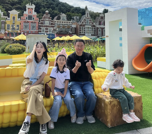Lee Ji-hye, ♥ Husband  Daughter and 6 years of good newsThanks to you, I'm coming all the way here