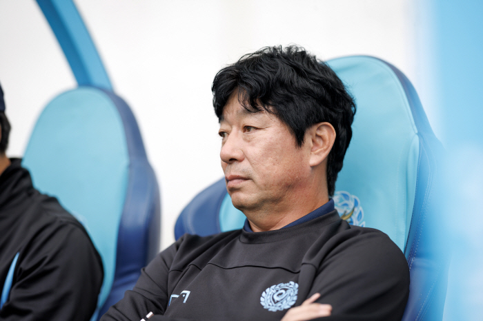 Again, Ulsan changed all the best 11 except for the signatory hall → Lee Cheong-yong's bench...Daegu takes the lead in attacking Cesinha