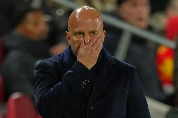 Salah's era is over! Liverpool, who are shocked by their fourth consecutive goal in 42 days, will be fired in the morning towards the Brentford fan slot. Mocked...23 Tears in a general crisis