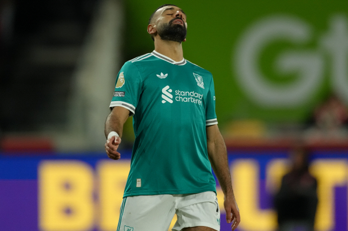 Salah's era is over! Liverpool, who are shocked by their fourth consecutive goal in 42 days, will be fired in the morning towards the Brentford fan slot. Mocked...23 Tears in a general crisis