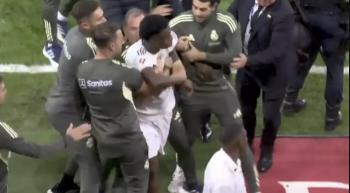 Hey, you punk! Talk more! El Clasico Scuffles Big Bang Real always steals wide range provocation → Vinicius Fury rush