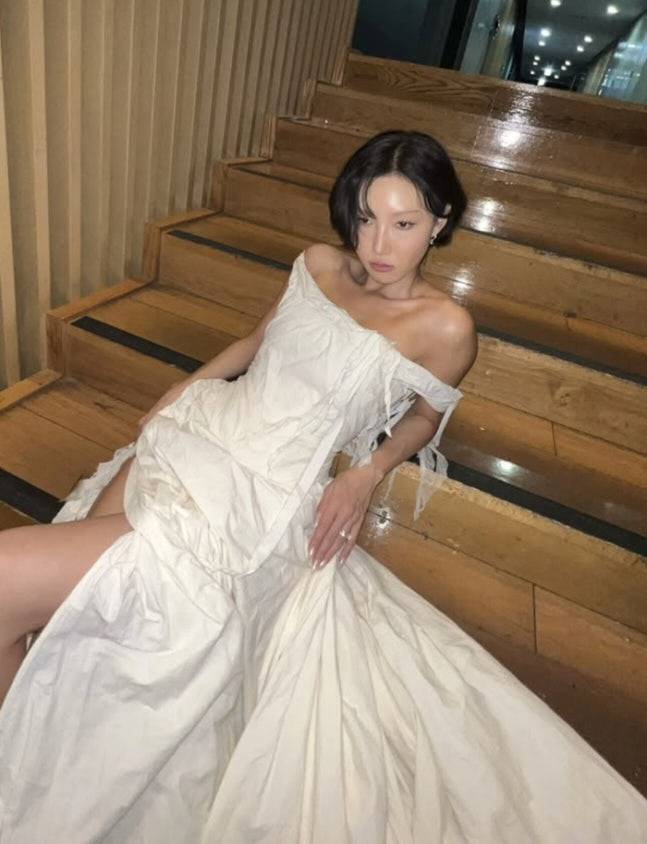 Hwasa and best friend Whee In's two-shot 'Good Goodbye' performance behind the scenes 'Goodbye' 