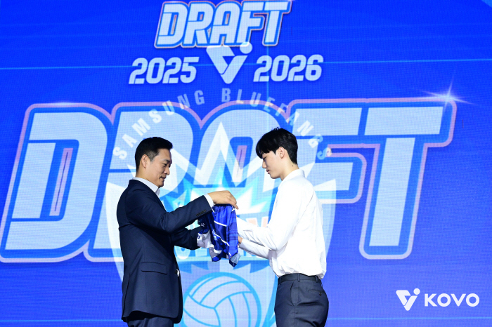 If Lee Woo-jin is Kwak Seung-seok, why didn't KEPCO, which is not in Korea, choose an overseas team?