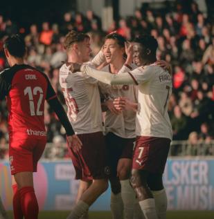 It's like a Netflix documentary Cho Kyu-sung's perfect return performance, his first full-time  his fourth goal of the season. The national team is making a comeback, too
