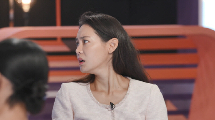 Lee Ji-hye betrayed and shocked the person she trusted the most…President Park Chung-hee's Behind-the-scenes