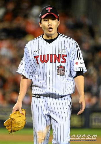 Cheer up for Lim Chan Kyu and Kim Young Woo
