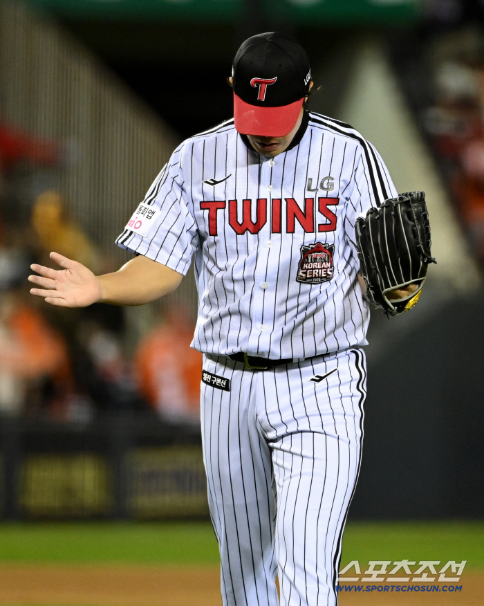  Kim Jin-sung clapping, escaped the bases loaded!
