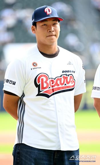 It's my first time signing a contract Doosan's big shot prospect Kim Joo-oh joined 250 million won! → 2026 11 rookie contracts completed