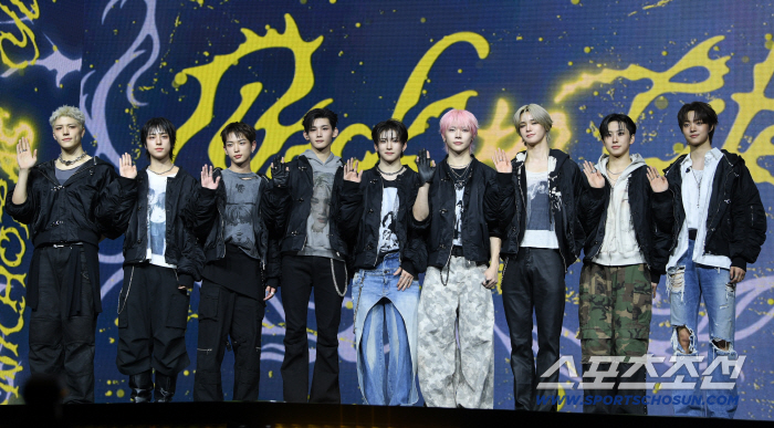  And Team (&TEAM) finally debuted in Korea