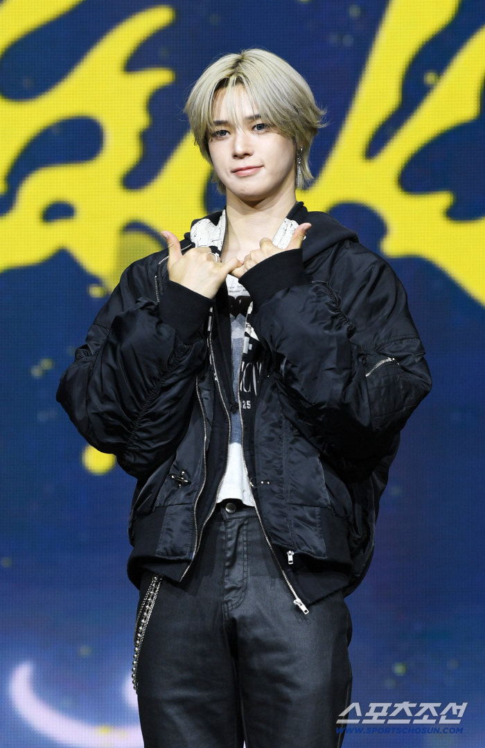  And team (&TEAM) Kei's heart flutters