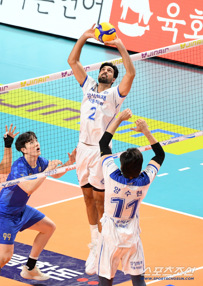  Dosanji who raises the toss