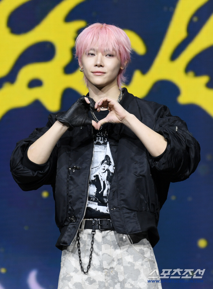  Nicholas' heart flutters