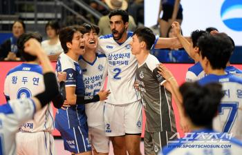 Samsung Fire & Marine Insurance escaped losing consecutive games