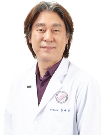 Professor Jang Dae-young of Hallim University Sacred Heart Hospital as the new chairman of the Korean Gastrointestinal Cancer Society...Strengthen cooperation in treatment innovation and research