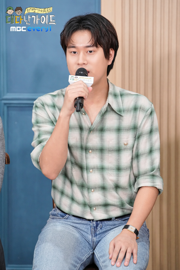Is it an old def or a cheongjeong melodrama…Great Guide 2.5, Kim Dae-ho ♥ Choi Daniel's jealous Jeon So-min (Roundup)